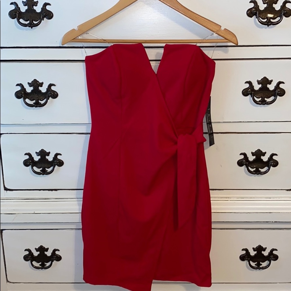 NEW WITH TAGS Red Semi Formal Dress